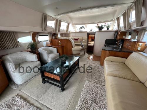 Carver 42 Mariner technische daten